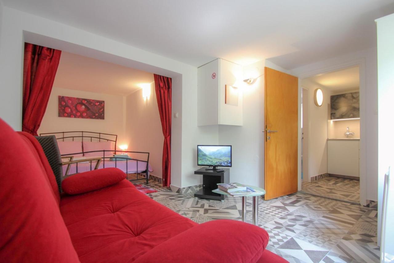 Carla Guest House Novigrad Istria 外观 照片